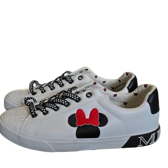 GROUND UP Disney Minnie Mouse Women's Low-top Court Sneakers Size 8.5 NWOT - Picture 2 of 7